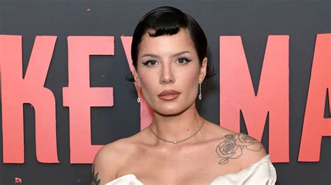 la new girl audition|Halsey Talks 'MaXXXine,' Acting Ambitions and Channeling Cher.